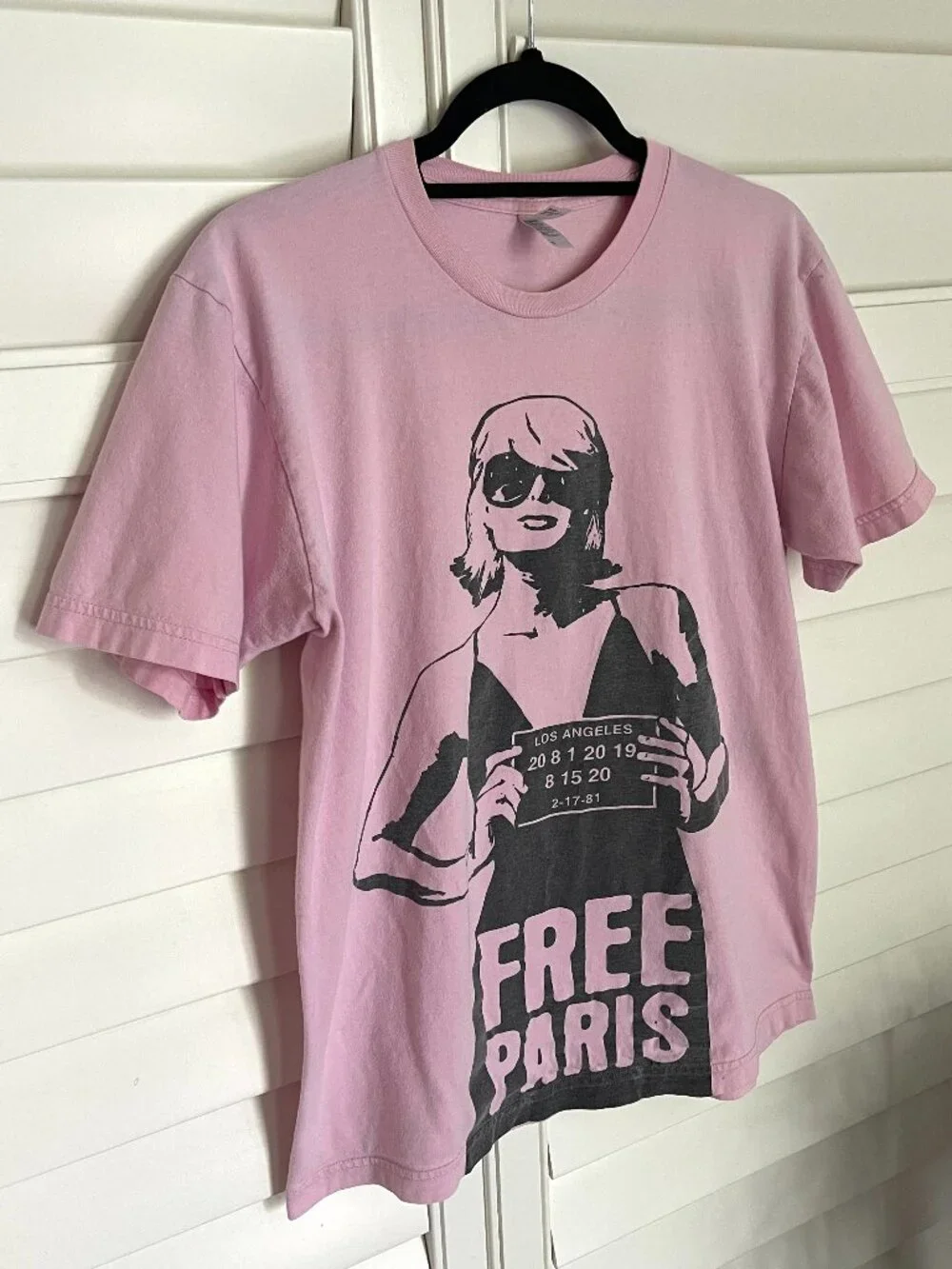 VTG "FREE PARIS" Pink American Apparel Printed T-shirt Unisex Size Medium - Picture 2 of 6